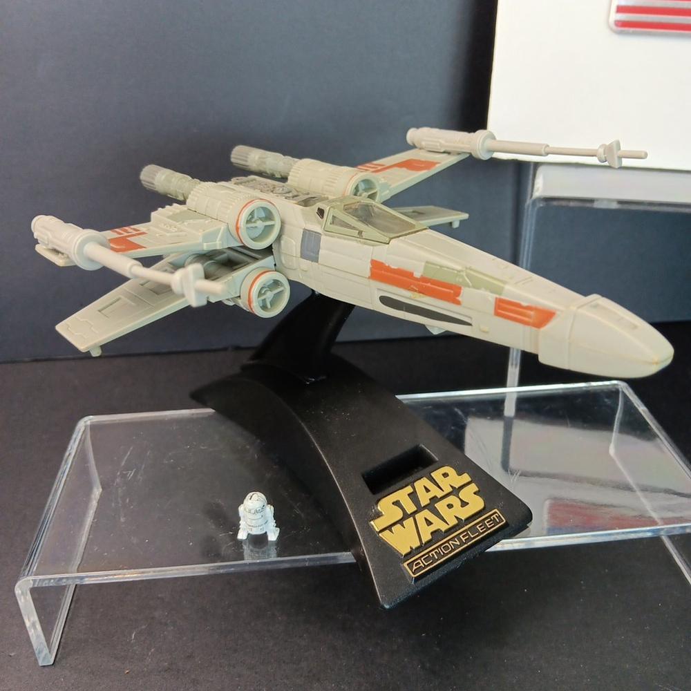 1995 Galoob Micro Machines Star Wars Action Fleet Luke's X-Wing With R2D2 VTG CN